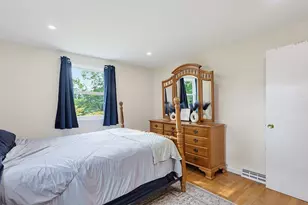 304 Primrose Hill Rd, Dracut, MA 01850 - Photo 9
