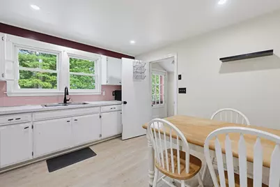 304 Primrose Hill Rd, Dracut, MA 01850 - Photo 7