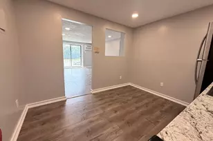 127 King St, Franklin, MA 02038 - Photo 5