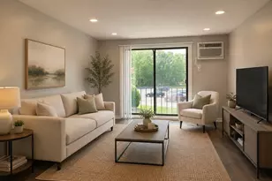 127 King St, Franklin, MA 02038 - Photo 3