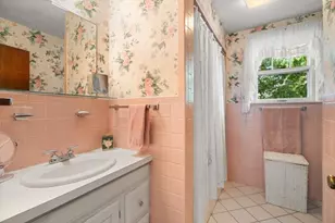 11 Hampden St, Swampscott, MA 01907 - Photo 19
