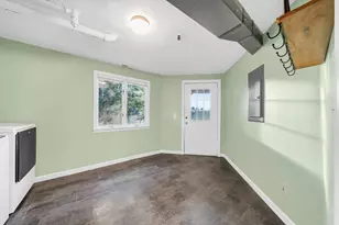 2 Atkinson Dr, Saugus, MA 01906 - Photo 23