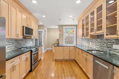20 Egmont Street #4, Brookline, MA 02446 - Photo 5