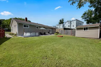 10 Union St, Southbridge, MA 01550 - Photo 3