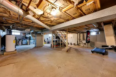 10 Union St, Southbridge, MA 01550 - Photo 17