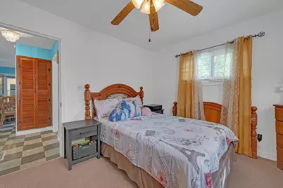 10 Union St, Southbridge, MA 01550 - Photo 13