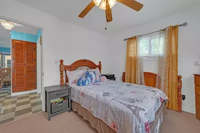 10 Union St, Southbridge, MA 01550 - Photo 13