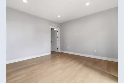9 Central St #304, Somerville, MA 02143 - Photo 13