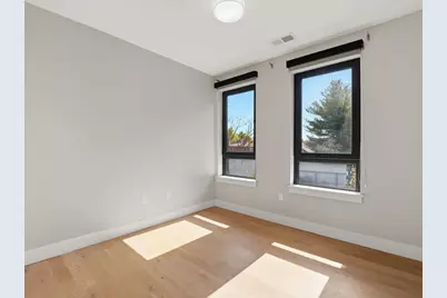 9 Central St #304, Somerville, MA 02143 - Photo 11