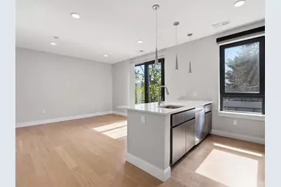 9 Central St #304, Somerville, MA 02143 - Photo 5