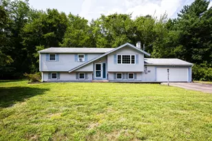 40 Fairwood Dr, Pembroke, MA 02359 - Photo 1