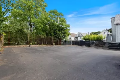 34 Henry St #34, Malden, MA 02148 - Photo 31
