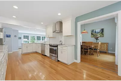 24 Old Post Rd, Walpole, MA 02032 - Photo 15