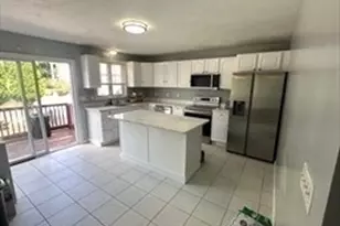 3 A Friedel St, Worcester, MA 01603 - Photo 3