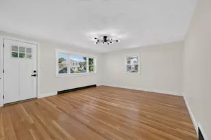 42 Bickford St, Lynn, MA 01904 - Photo 9