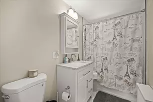 1381 Cohannet St, Taunton, MA 02780 - Photo 9