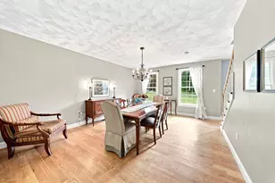 25 Essex St, Middleton, MA 01949 - Photo 13