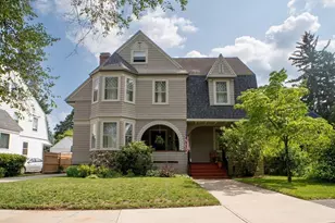 37 Pineywoods Ave, Springfield, MA 01108 - Photo 1