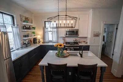 37 Pineywoods Ave, Springfield, MA 01108 - Photo 15