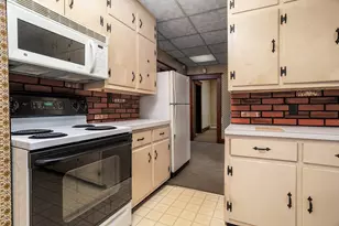 124 Highland Ave, Athol, MA 01331 - Photo 19