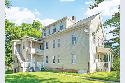 22 Florence St, Worcester, MA 01610 - Photo 7
