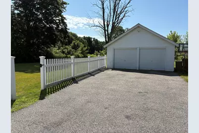 26 Cross St, West Bridgewater, MA 02379 - Photo 19
