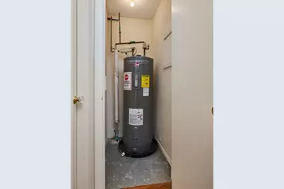 170 E Hadley Rd #85, Amherst, MA 01002 - Photo 11