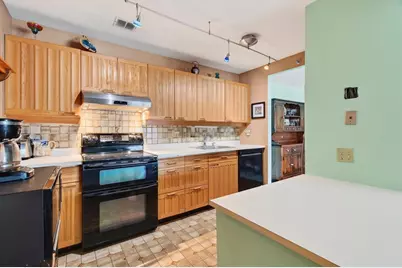 1 Seal Harbor Rd. #615, Winthrop, MA 02152 - Photo 5