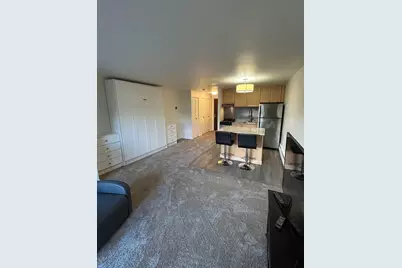 2 Victory Road #6, Lynn, MA 01902 - Photo 5
