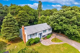 106 Tanglewood Dr, Falmouth, MA 02536 - Photo 1