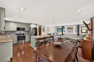 106 Tanglewood Dr, Falmouth, MA 02536 - Photo 15