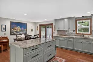 106 Tanglewood Dr, Falmouth, MA 02536 - Photo 13