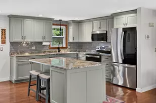 106 Tanglewood Dr, Falmouth, MA 02536 - Photo 11