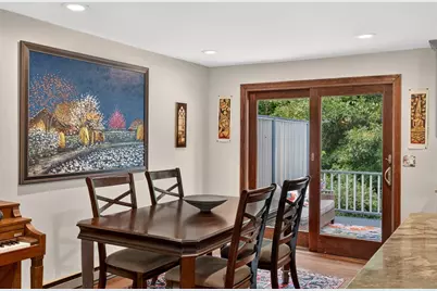 106 Tanglewood Dr, Falmouth, MA 02536 - Photo 11
