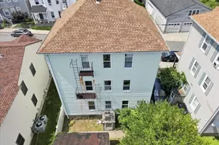 121 Almy St, Fall River, MA 02720 - Photo 3
