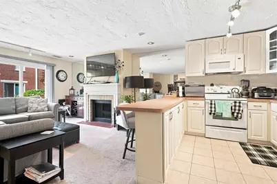 150 Quincy Shore Drive #17, Quincy, MA 02171 - Photo 5