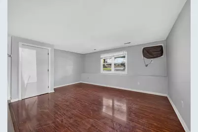 1261 Church St #15, New Bedford, MA 02745 - Photo 3
