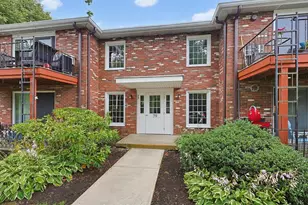 79 Fountain Ln, Weymouth, MA 02190 - Photo 1