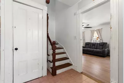 16 Mason St, Beverly, MA 01915 - Photo 9