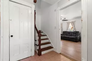 16 Mason St, Beverly, MA 01915 - Photo 9
