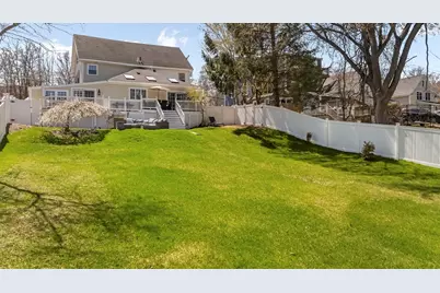 510 Merrimac St, Newburyport, MA 01950 - Photo 29