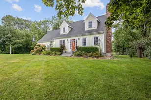 2 Bettys Neck Rd, Lakeville, MA 02347 - Photo 1