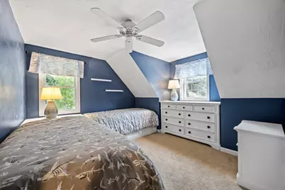 2 Bettys Neck Rd, Lakeville, MA 02347 - Photo 23