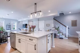 66 Fawndale Rd, Boston, MA 02131 - Photo 9