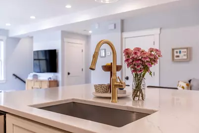 66 Fawndale Rd #3, Boston, MA 02131 - Photo 15