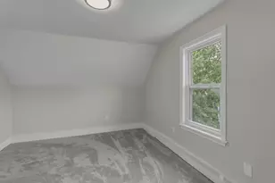 12 L St, Lowell, MA 01850 - Photo 17