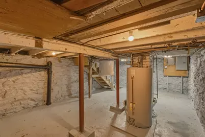 12 L St, Lowell, MA 01850 - Photo 19