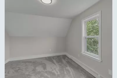 12 L St, Lowell, MA 01850 - Photo 17