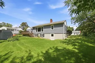 113 Stoneleigh Rd, Holden, MA 01520 - Photo 25