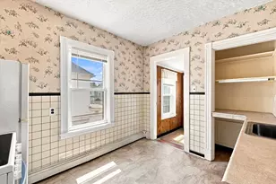 35 Birch St, Quincy, MA 02171 - Photo 17